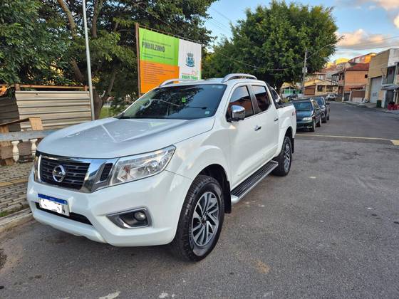 NISSAN FRONTIER 2.3 16V TURBO DIESEL LE CD 4X4 AUTOMÁTICO